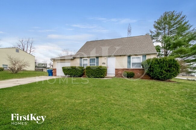 Building Photo - 1733 Mutz Dr