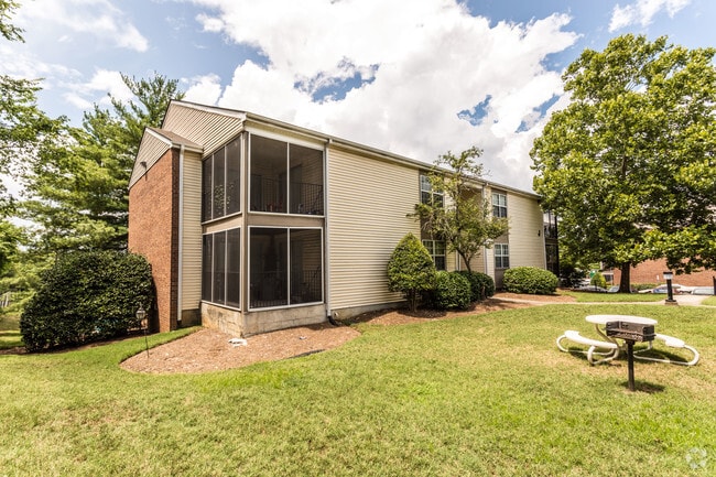Building Photo - Brookridge