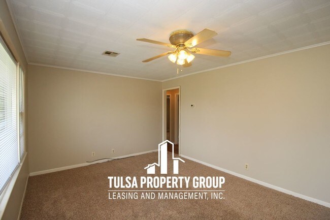 Foto del edificio - 906 N. Birch St. Owasso OK 74055