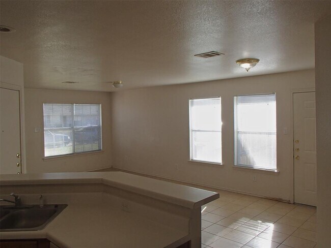 Building Photo - 2216 Smith Branch Blvd