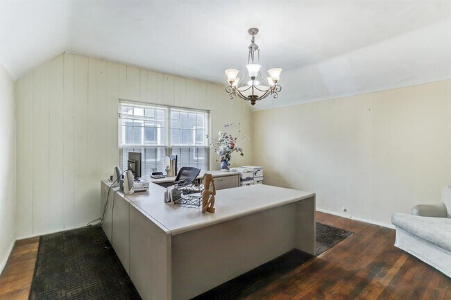 Building Photo - 2320 Arbor St