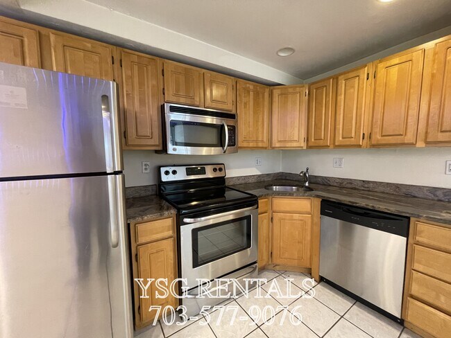 Foto del edificio - 8 Alleghany St