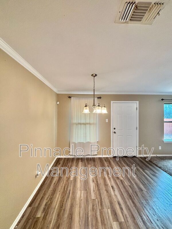 Foto del edificio - 908 N Garfield St