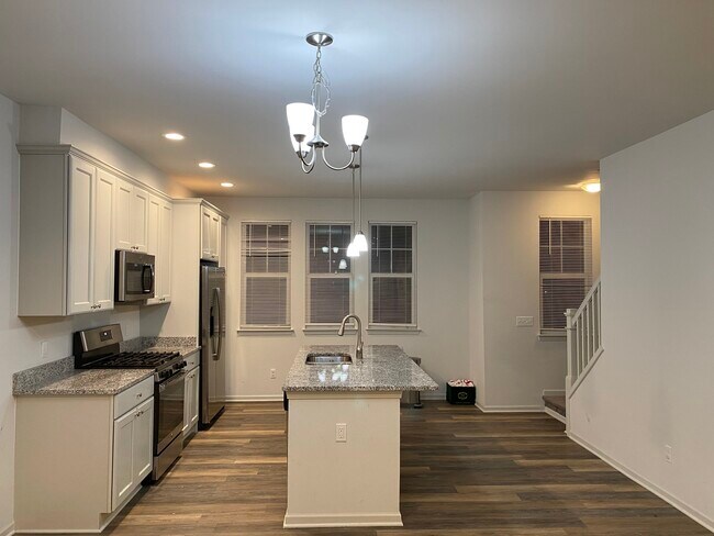 Foto del edificio - 466 N Wixom Rd