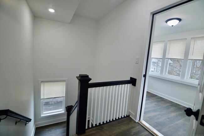 Foto del edificio - 21 Nichols St