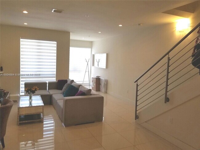 Foto del edificio - 10305 NW 63rd Terrace