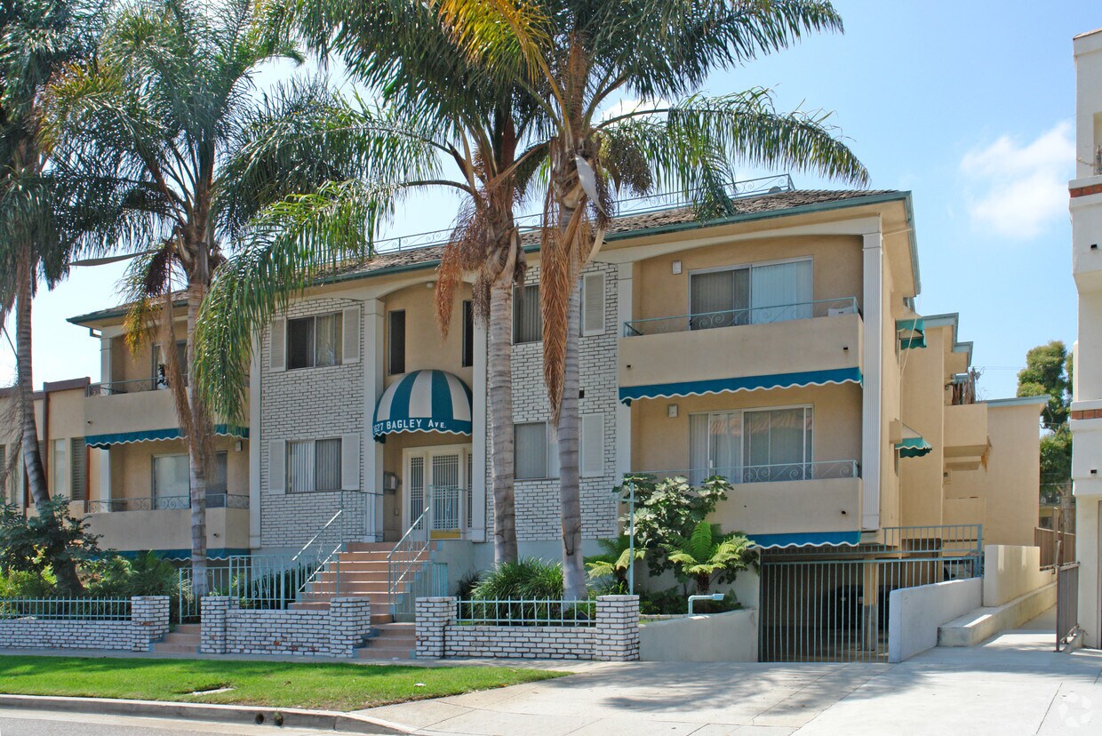 Building Photo - 3627 Bagley Ave