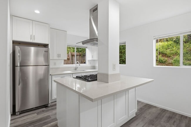 Building Photo - Stunning New Construction in Mission Hills – 3BR/2BA – Going Quick | 4 Weeks of Free Rent + Free ...