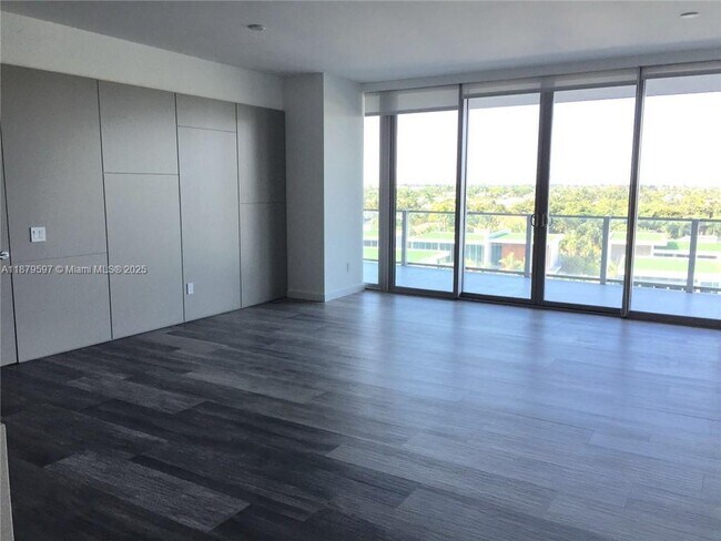 Foto del edificio - 350 Ocean Dr