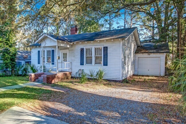 Foto del edificio - Beautiful Single Family house near downtown Savannah and Tybee Island
