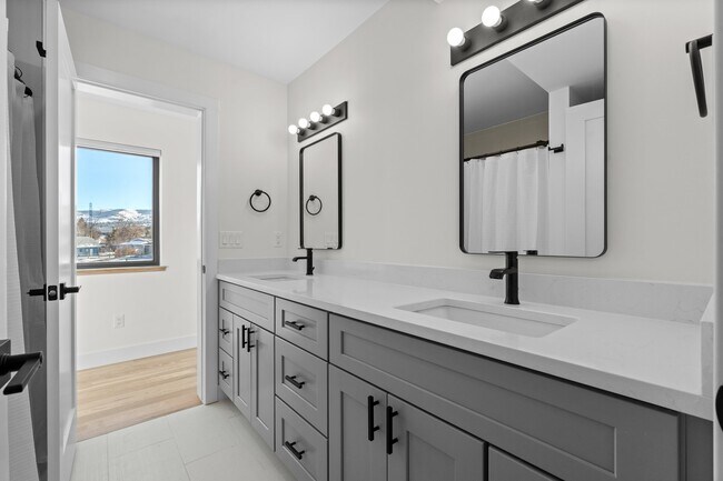 Foto del edificio - 1150 Nile St