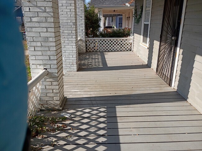 Foto del edificio - 1081 Arlington Ave SW