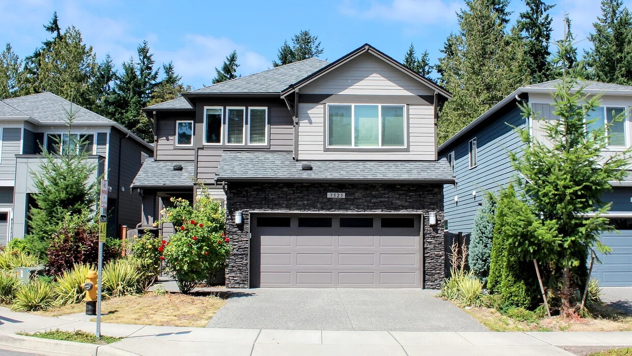 Foto principal - 3525 200th Pl SE