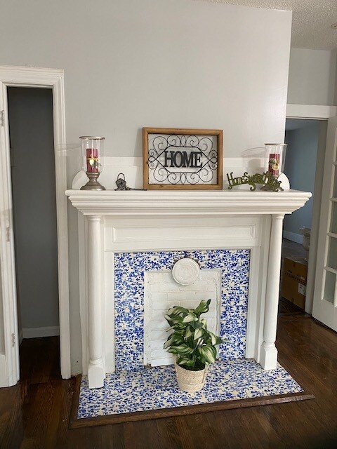 Family Room Fireplace Mantel - 234 E 2nd St
