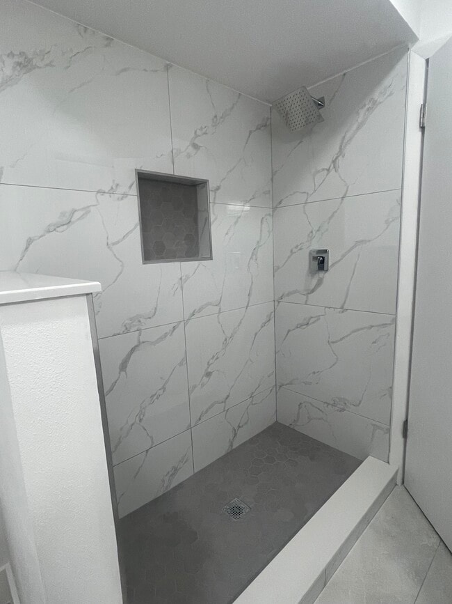 Photo - 2206 Bonanza Ave House