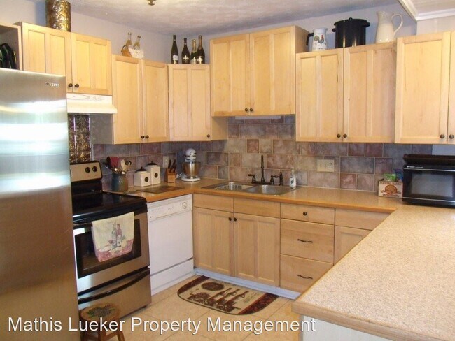 Foto del edificio - 3 br, 1.5 bath House - 1013 Highland Cir