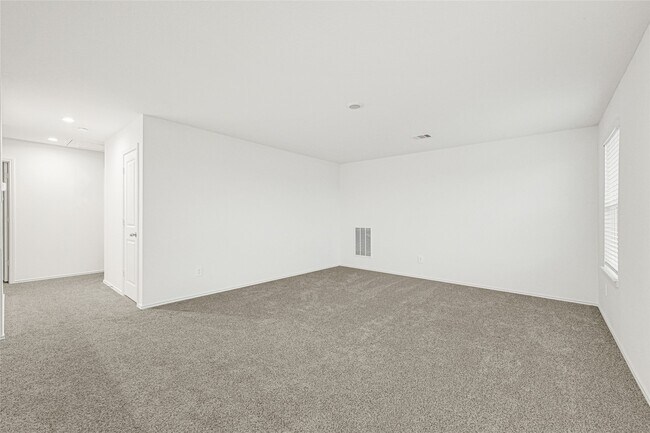 Foto del edificio - 31203 Heddington Ln