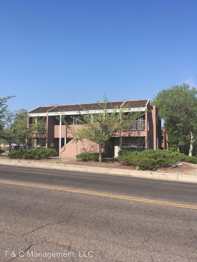 Building Photo - 1801 Girard Blvd SE