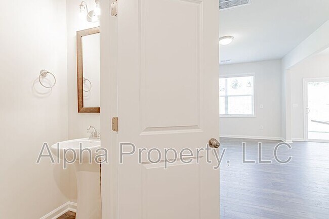 Foto del edificio - 19 Apricot Ln