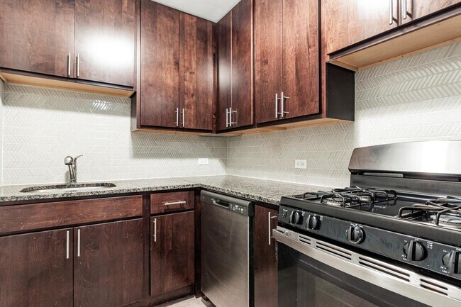 Foto del edificio - 530 W Surf St
