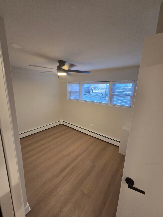 1BR - 1S - Bedroom - 143 Ann St