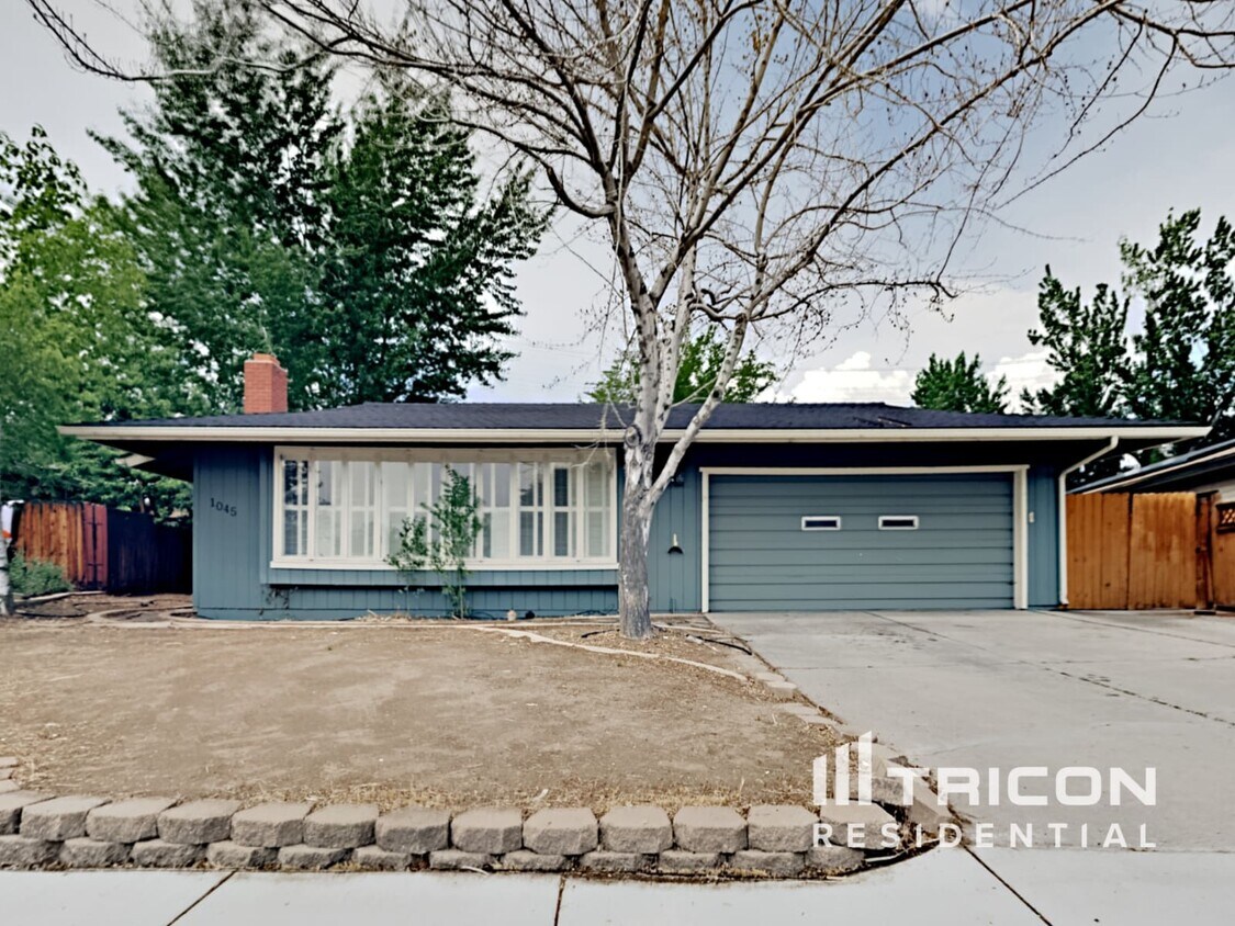 Foto principal - 1045 Crown Dr
