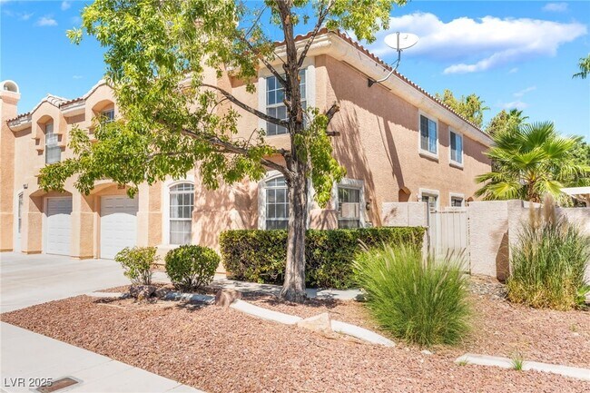 Foto del edificio - 8416 Sewards Bluff Ave