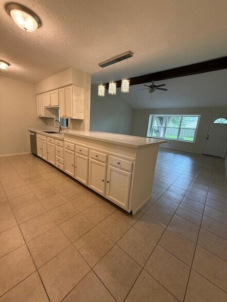 Foto del edificio - 10123 Kent Towne Ln