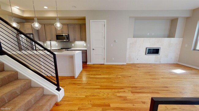 Building Photo - 4443 Tennyson St