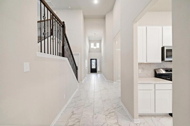 Building Photo - 4511 Hronas Dr