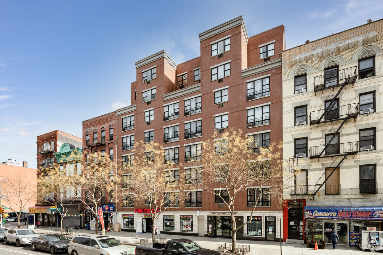 Building Photo - 1405 Fifth Avenue