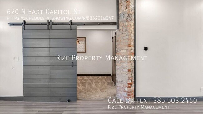 Building Photo - Luxury, Location, and Convenience.