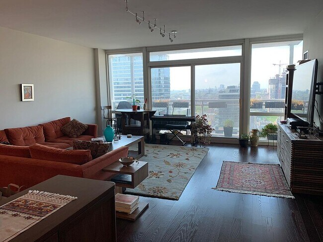 Foto del edificio - 757 N Orleans St