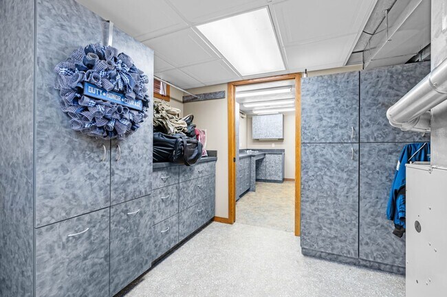 Foto del edificio - 209 University Ave E