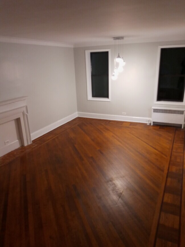 Living Room - 1 Broad Pky