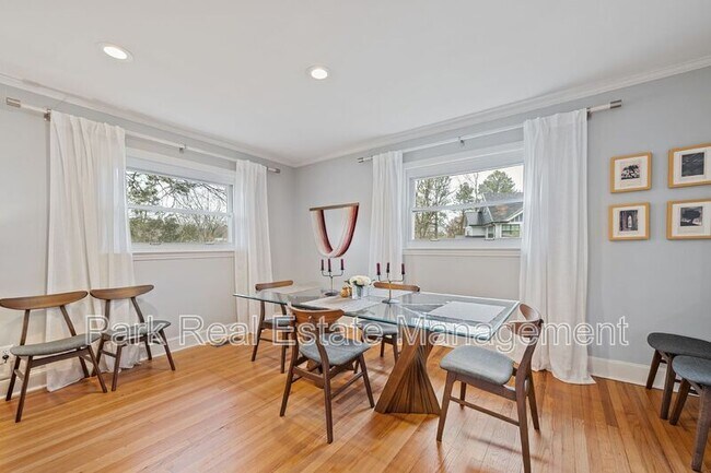 Foto del edificio - 3716 Britt St