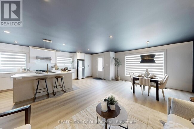 Building Photo - 739 Annland St