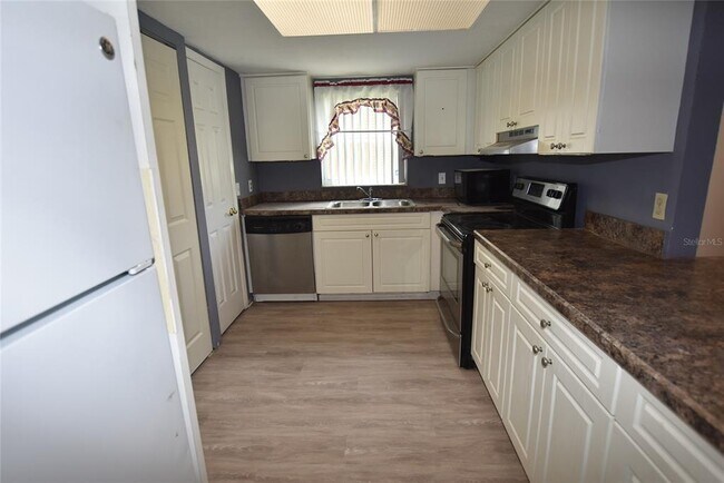 Foto del edificio - 9934 Turf Way