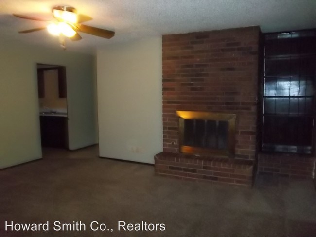 Building Photo - 2 br, 2 bath House - 2813 Lawton Dr