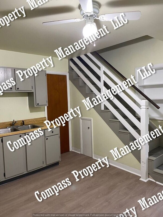 Building Photo - $895 - 1 Bed, 1 Bath Apartment - Parkesburg