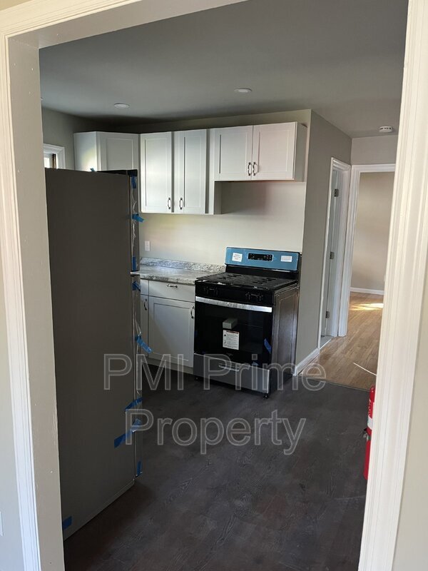 219 Bathgate Ave Unit Apt 1, South Bound Brook, NJ 08880 Condo for