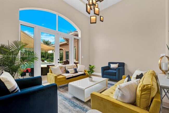 Building Photo - 5050 SW 166th Ave