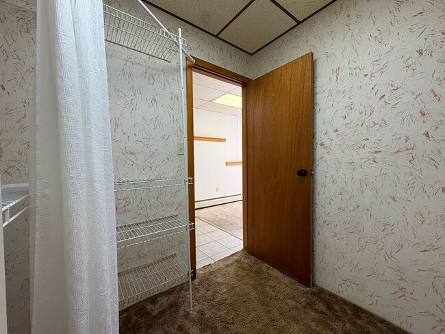 Foto del edificio - 278 Chamberlain Rd