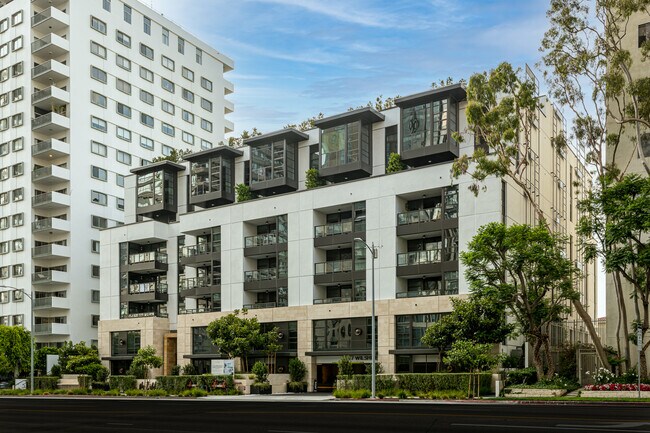 Foto del edificio - 10777 Wilshire Blvd