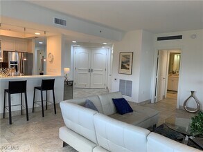 Building Photo - 2090 W First St