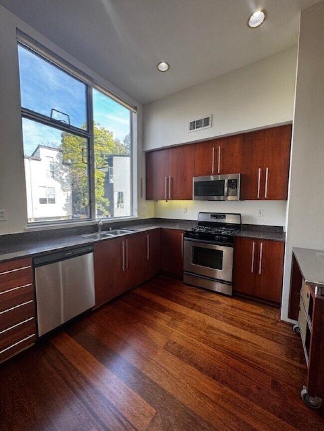 Foto del edificio - 42 Iron Horse Ln