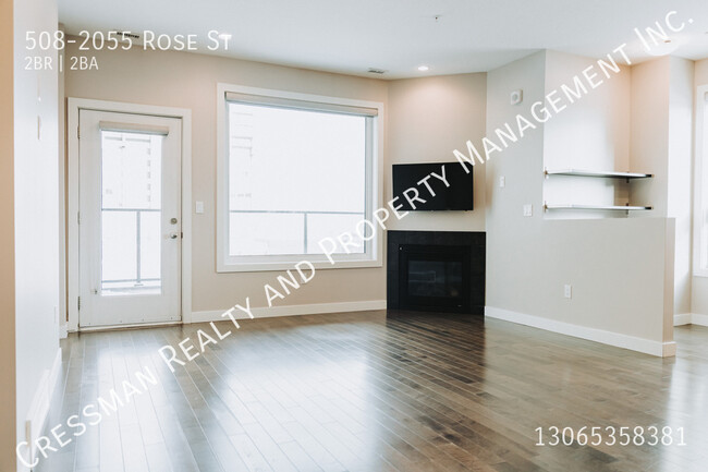 Photo du bâtiment - 2 Bedroom 2 Bath Downtown Upscale Apartmen...