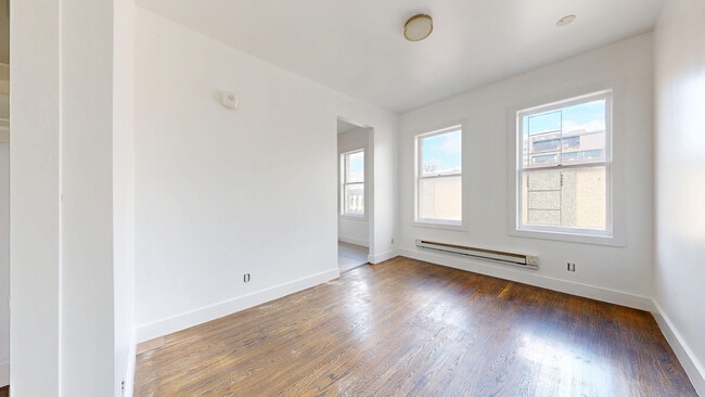 Building Photo - 555 Eddy St