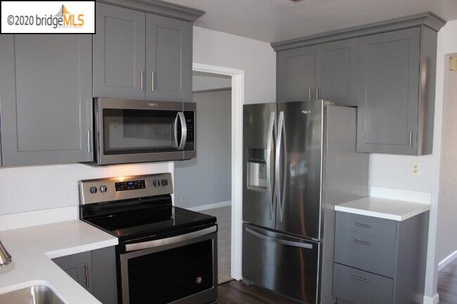 Foto del edificio - 71 Discovery Bay Blvd