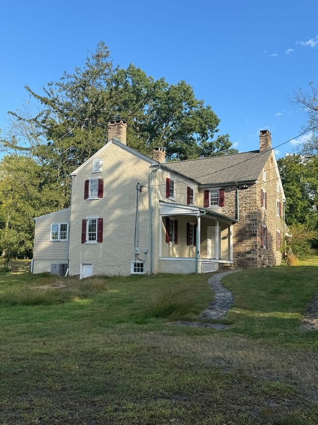 Building Photo - 3901 Old Easton Rd